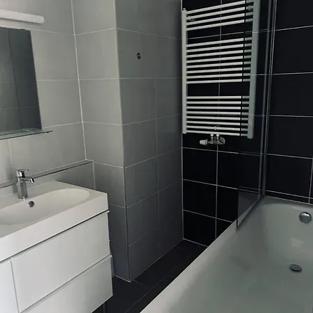 Marina Garden Apartman - Free Private Parking Budapest