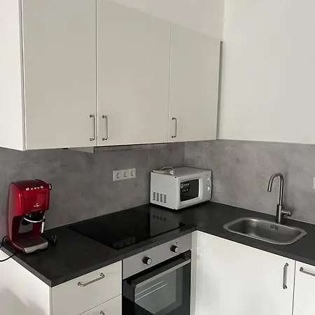 Marina Garden Apartman - Free Private Parking Apartment Budapest
